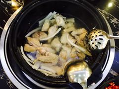 -润泽园海南椰子鸡·糟粕醋火锅(拱北店)