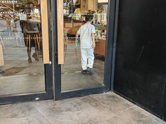 -星巴克(武汉金色港湾店)