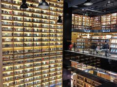 -半山书局(新世纪商城店)