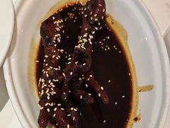 吮指鸡爪-桂满陇·蟹黄小笼汤包(中山公园店)