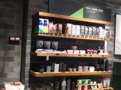 -星巴克(广州动漫星城东区店)