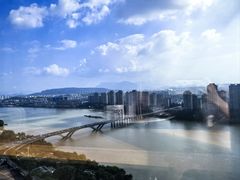 -三迪希尔顿酒店·星空酒廊