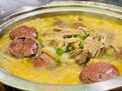 -八大碗·地道东北菜(中街店)