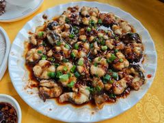 -鲤鱼塘农家山庄