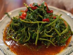 -稻花香土菜馆