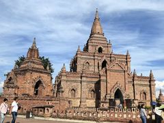 -一寨两国风景区