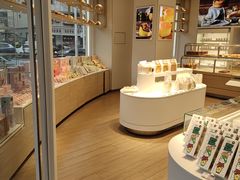 -好利来(新宜白店)