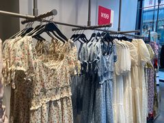 -URBAN REVIVO(深圳华润万象天地店)