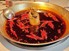红油火锅-小龙翻大江文化火锅(宽窄店)