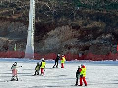 -蓟洲国际滑雪场