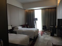 -广州天河希尔顿酒店