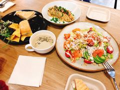 -HELLO 27 意面·沙拉·帕尼尼