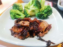 梅菜扣肉-野渡坡·极致湘菜·庭院餐厅(汉阳店)