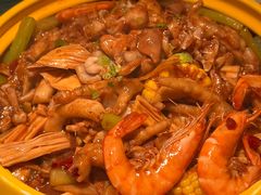 -多嘴超级肉蟹煲(杉杉国潮主题店)