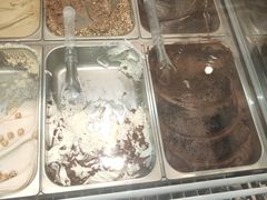 -VENCHI 闻绮(上海佛罗伦萨小镇店)