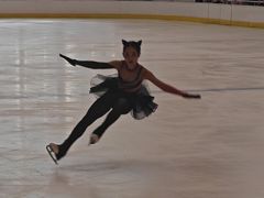 -冰纷万象滑冰场(深圳万象城店)