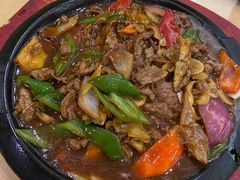 -香巴拉云南餐厅(华莱坞店)