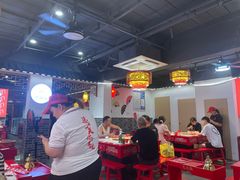 -欠火锅·水牛毛肚·团建聚餐·生日宴(何山路店)