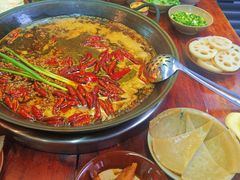 -四小区火锅·巷子里的重庆火锅(花照壁店)