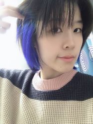 -PE SALON