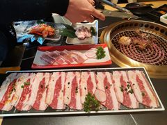 -極屋鮨牛 · 烧肉酒场(时代C馆店)