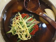 -服务大楼冷面(延大店)