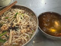 -正宗杨记普洱酸醋米线(总店)
