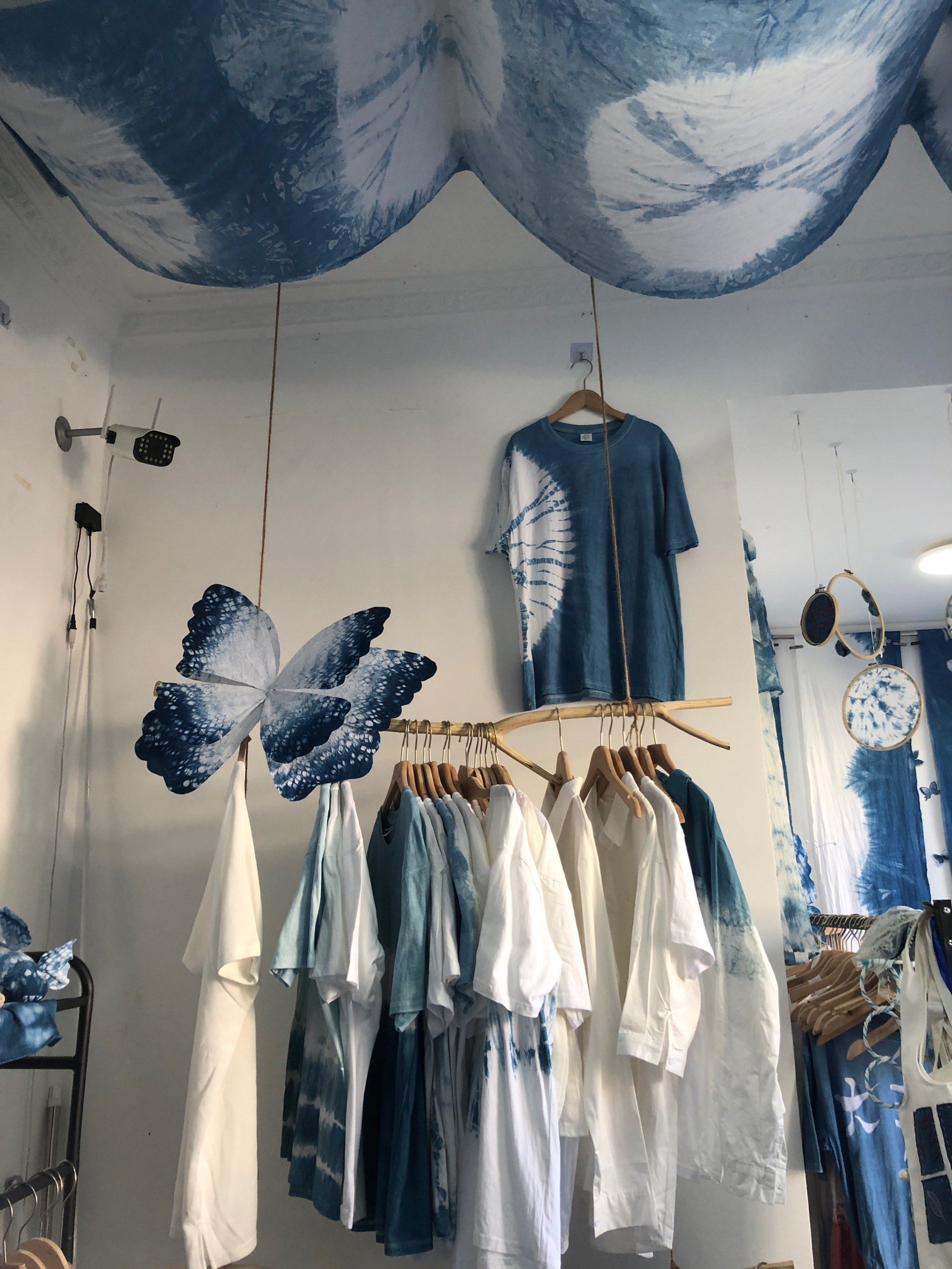 洱海边超有意思的扎染店