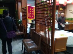 等位区-廖老妈蹄花(中海国际店)