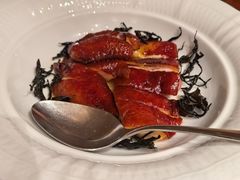 客家单枞茶熏走地鸡-华尔道夫酒店·紫金阁