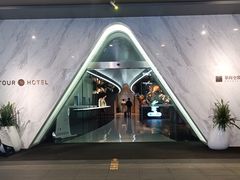 -上海虹桥中心爱琴海亚朵S酒店
