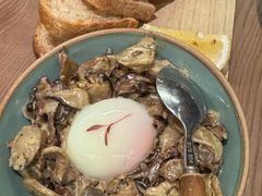 滇南杂菌配酸面包-山野板扎·云贵川Bistro(上海首店)