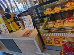 面包甜点陈列柜-麦当劳(王顶堤店)