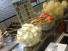 -百品聚旋转火锅(万德庄店)