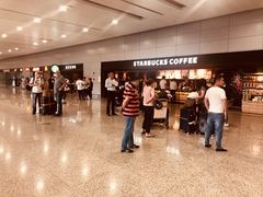 -星巴克(浦东机场T2到达店)