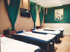 -新盈光·云会所(百丈东路店)