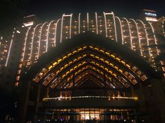 -三亚湾海居铂尔曼度假酒店