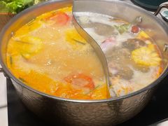 -椰子湾·海南火锅·糟粕醋·椰子鸡(正大广场店)