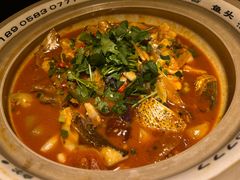 -魏铭鱼头捞饭(晋阳路店)