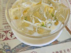 -周大娘牛乳(旧寨古村总店)
