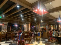 大堂-江边城外烤全鱼(方庄时代购物中心店)