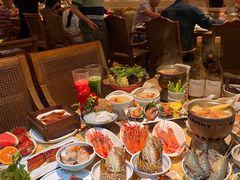 -雍和会海鲜姿造自助(湖东路店)