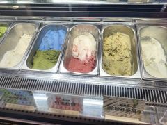 -极拉图·现制冰淇淋(大卫城店)