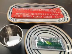 -许哥东北烧烤·铁丳烤串·宫后夹肉(繁花中心店)