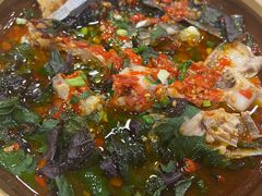 紫苏碎鱼头-憨伢子·家常菜小食堂·有锅气の炒菜(江汉路店)