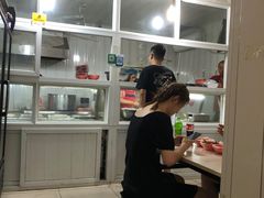 -咱家王新国把子肉(县东巷店)