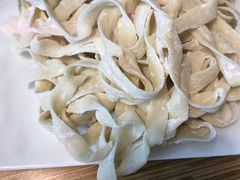 -陆记牛庄·碳锅龙虾烧烤(爱上花园店)