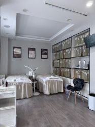 -佳慕皮肤管理连锁