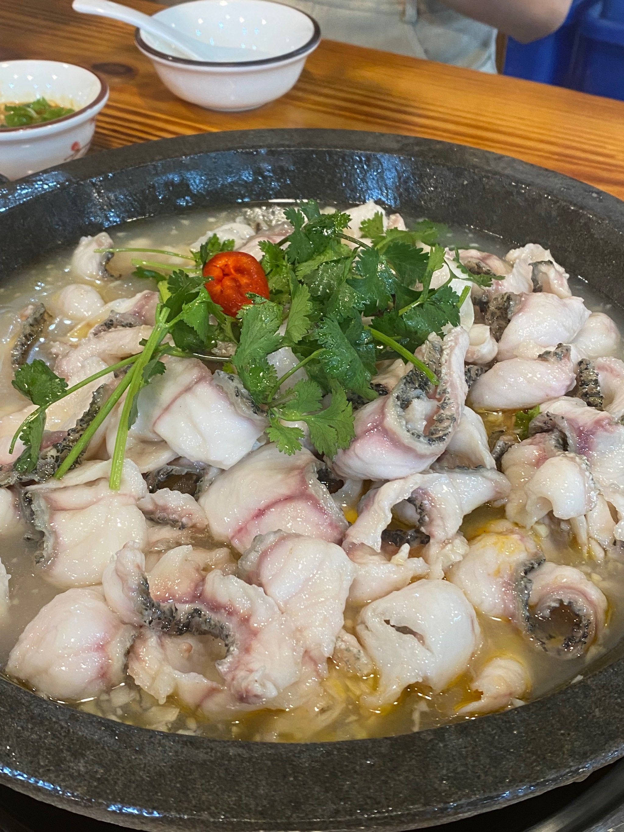 石锅鱼!