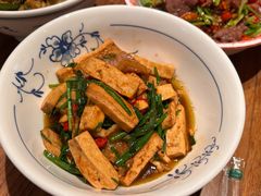 -汉小城·老铫子藕汤·乡野湖北菜(江汉路吉庆街店)